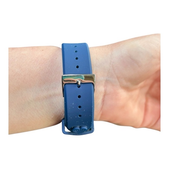 Juicy Couture Silver and Blue Women’s Watch, Water Resistant, Excellent Used Con - Picture 5 of 6